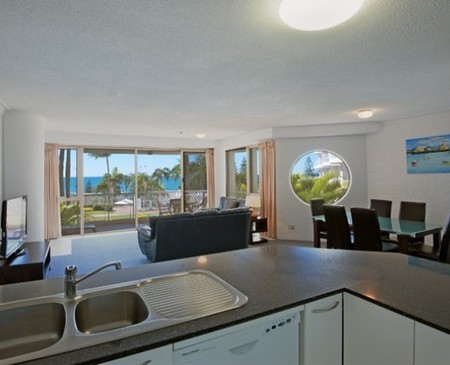 Osprey Oceanview Apartments - Hervey Bay Accommodation 1