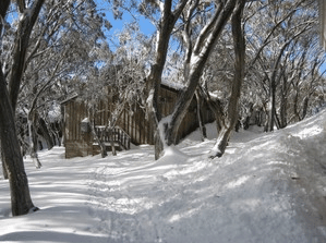 Akla Ski Lodge - Wagga Wagga Accommodation