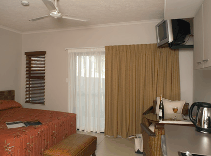 Southern Cross Atrium Apartments - Whitsundays Accommodation 2