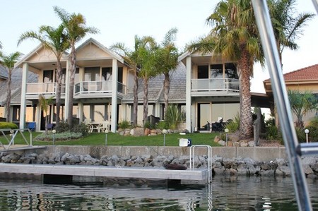 Marina Palms - Hervey Bay Accommodation 0