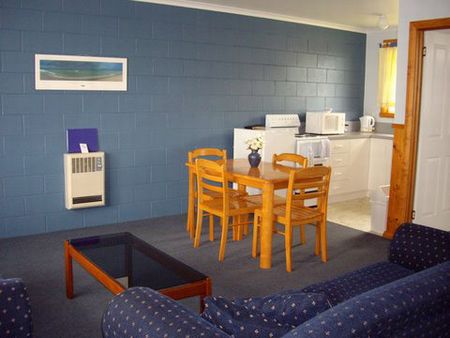 Castaway Holiday Apartments - Accommodation Kalgoorlie 2