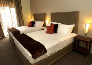 Joondalup City Hotel & Apartments - Whitsundays Accommodation 1