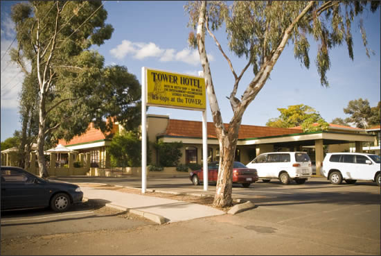 Tower Hotel - Accommodation Redcliffe