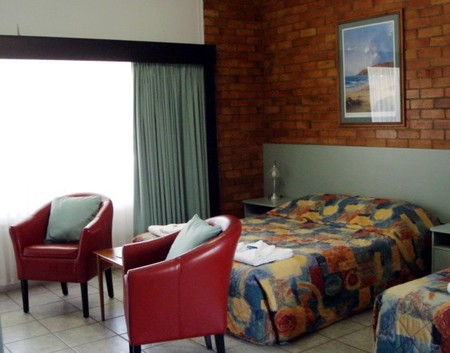Sunseeker Motel - Whitsundays Accommodation 4