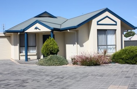 Robe Dolphin Court Apartments - Lismore Accommodation 5