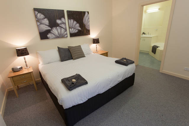 Port Lincoln Foreshore Apartments - Accommodation Kalgoorlie 5