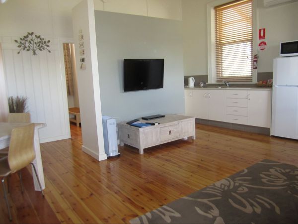 Clydesdale Cottage Bed & Breakfast - Nambucca Heads Accommodation 3
