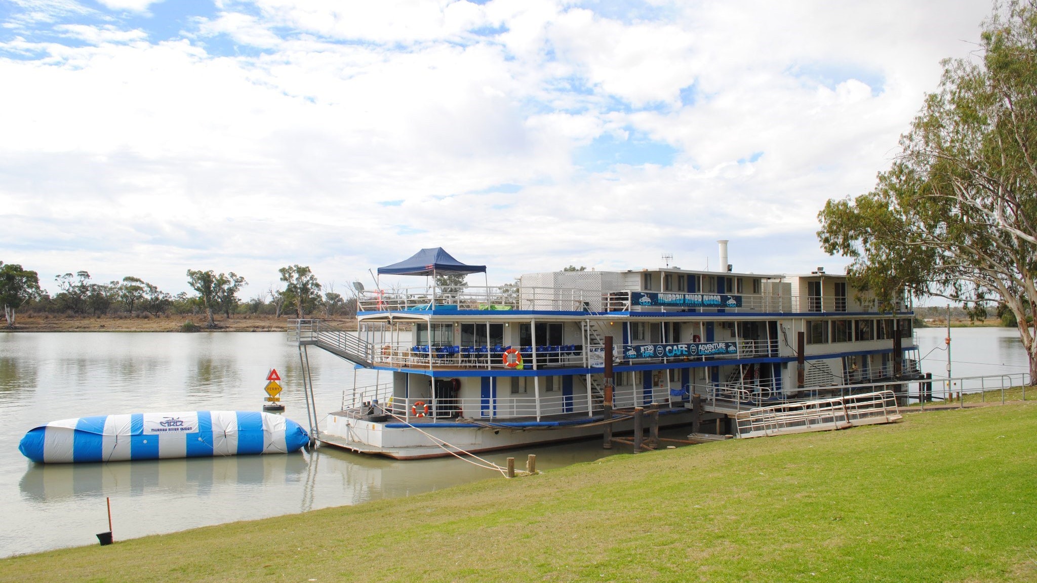Murray River Queen Backpackers - Accommodation Mt Buller