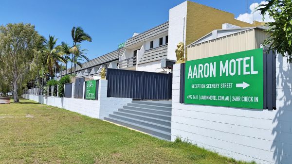 Aaron Motel - Accommodation in Surfers Paradise 0