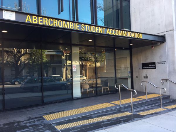 Abercombie Student Accommodation (Summer) - Accommodation in Surfers Paradise 2