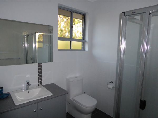 Adelaide Holiday House - Accommodation in Surfers Paradise 8
