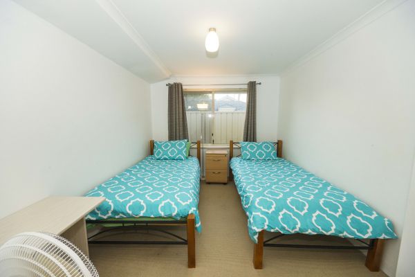 Alpha Homestay - Accommodation in Surfers Paradise 2