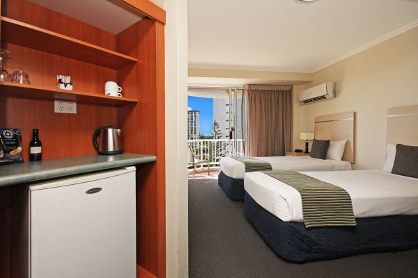 Alpha  Sovereign Hotel - Accommodation in Surfers Paradise 1