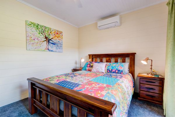 All About Me Bed And Breakfast - Grafton Accommodation 1