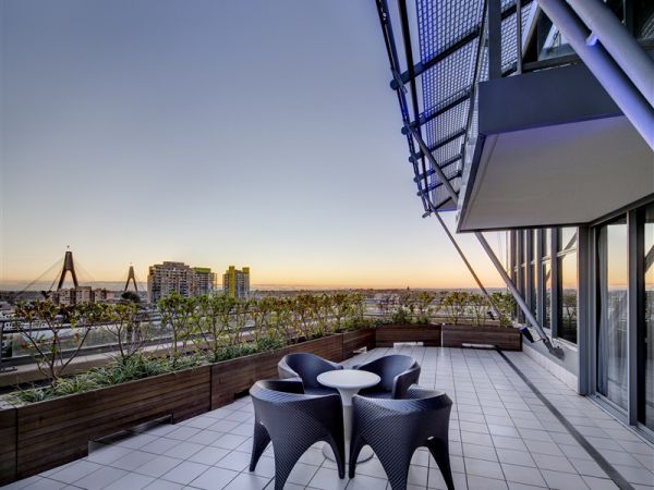 Astral Tower And Residences At The Star - Accommodation Brunswick Heads 5