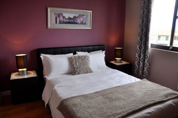 Best Apartment In The Heart Of Sydney’s Little Italy - Accommodation in Bendigo 5