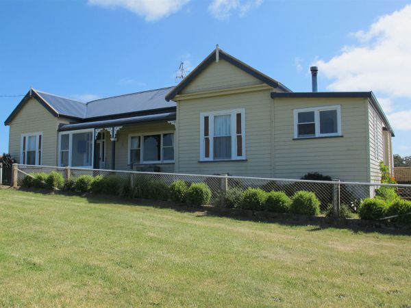 Beth's Cottage Roaring 40s - Accommodation Port Macquarie 0