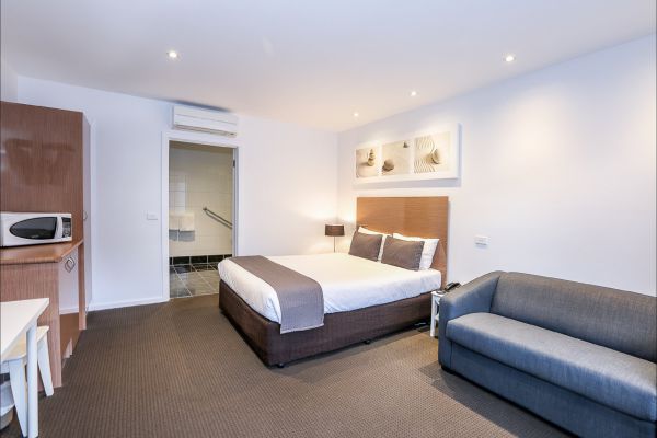 Belmercer Motel - Accommodation Gold Coast 3