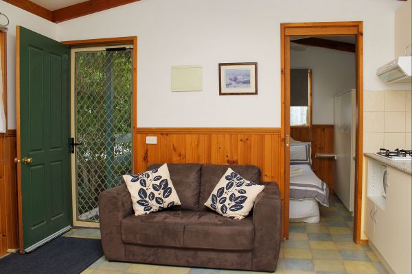 Beechworth Cabins - Grafton Accommodation 1