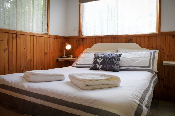 Beechworth Cabins - Grafton Accommodation 5