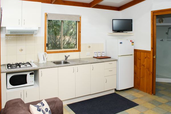 Beechworth Cabins - Grafton Accommodation 6