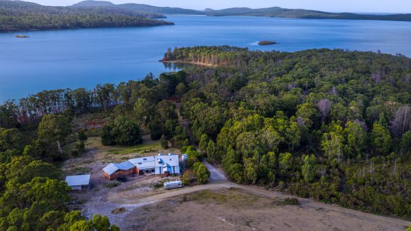 Bruny Island Lodge - Accommodation Port Macquarie 0