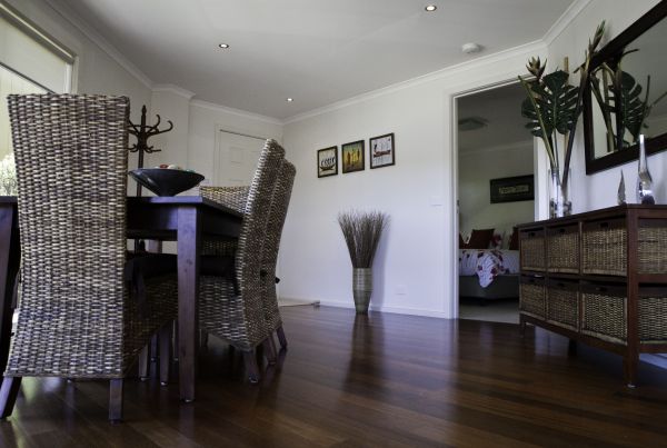 C-Deck Beach House Apartment - Accommodation Melbourne 4