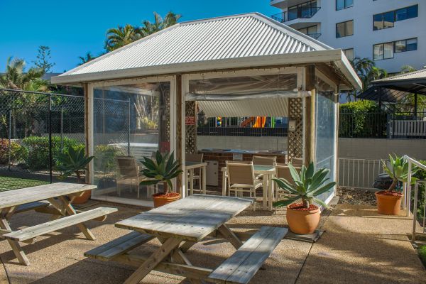 Cashelmara Burleigh Beachfront Apartments - Nambucca Heads Accommodation 3