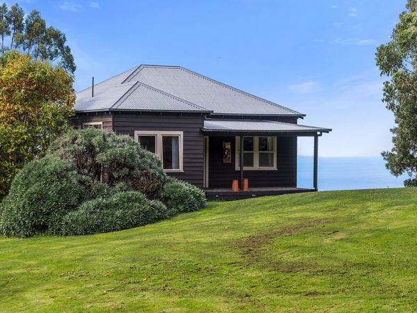 Cape Cottages - Dalby Accommodation 1
