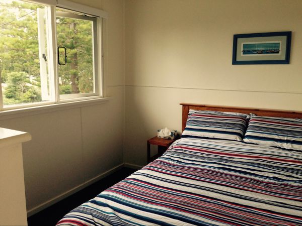 Cosy Seaside Cottage - Geraldton Accommodation 4
