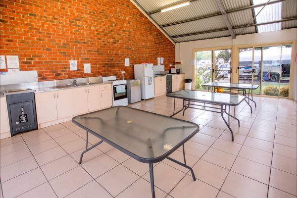 Discovery Parks - Geelong - Lismore Accommodation 5