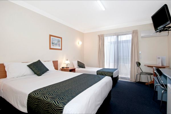 EconoLodge Waterford - Grafton Accommodation 2