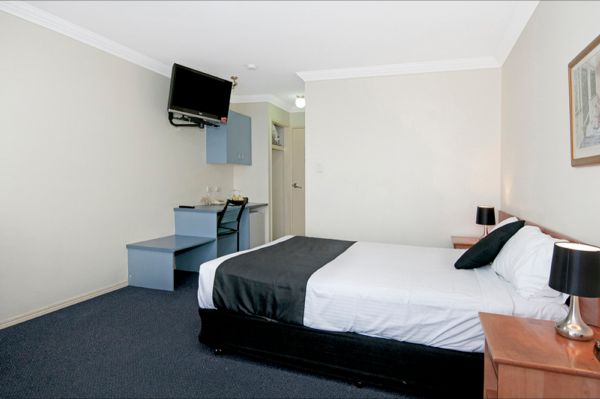 EconoLodge Waterford - Grafton Accommodation 6