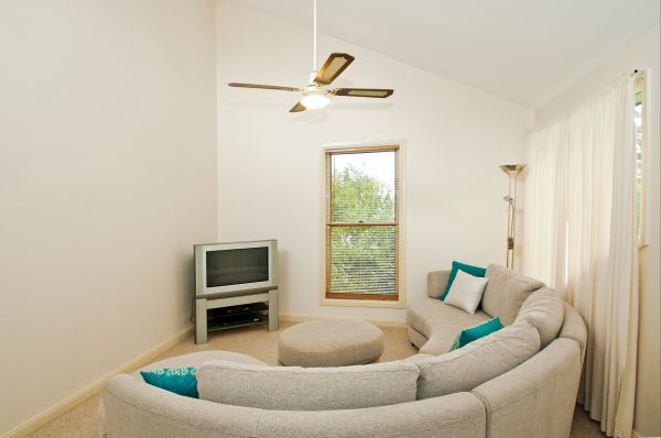 Fairlight House - Geraldton Accommodation 4