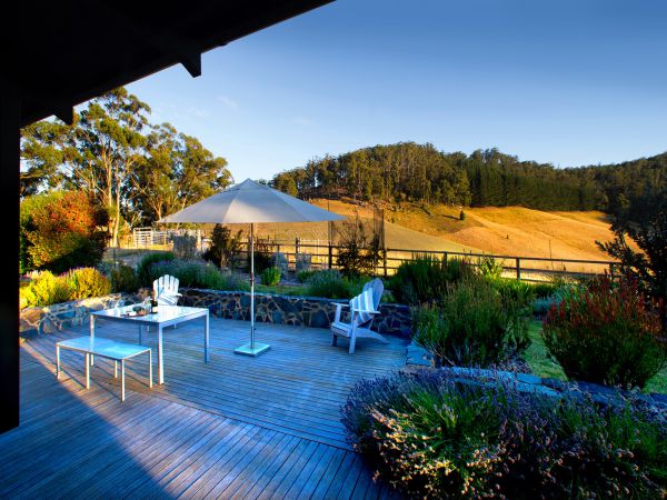 Frenchman's River - The Writer's House - Accommodation Mt Buller 4