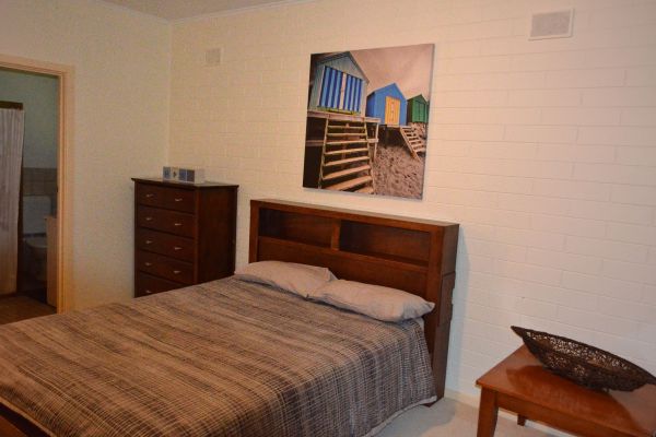 Goolwa Getaway - Accommodation in Surfers Paradise 1