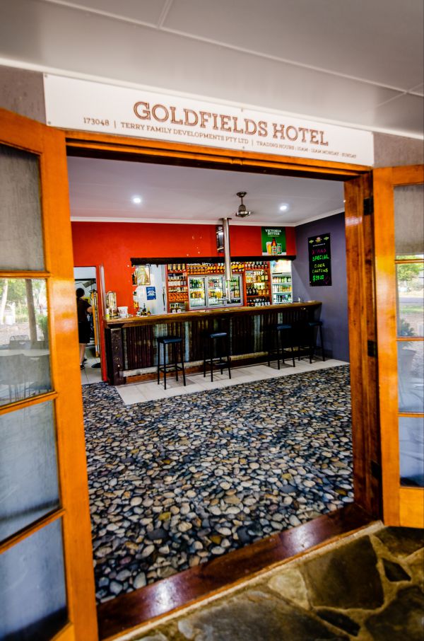 Goldfields Hotel And Finnigan's Rest - Accommodation Brunswick Heads 3