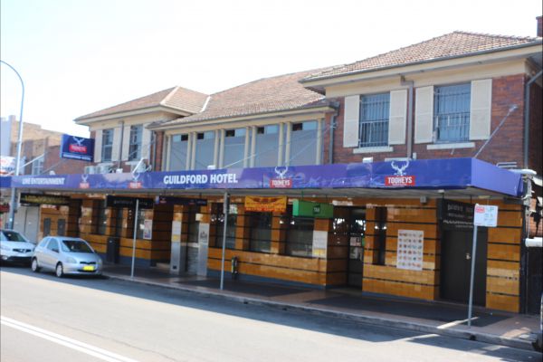 Guildford Hotel - Accommodation Redcliffe 2