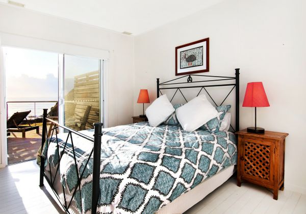 Headlands Beach House - Accommodation Redcliffe 6