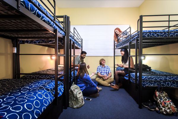 Hobart Central YHA - Accommodation Redcliffe 5