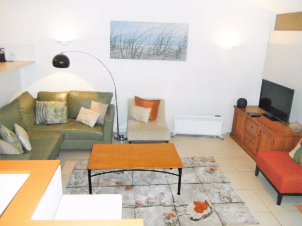 Hyams Beach Holiday Apartment - Lismore Accommodation 2