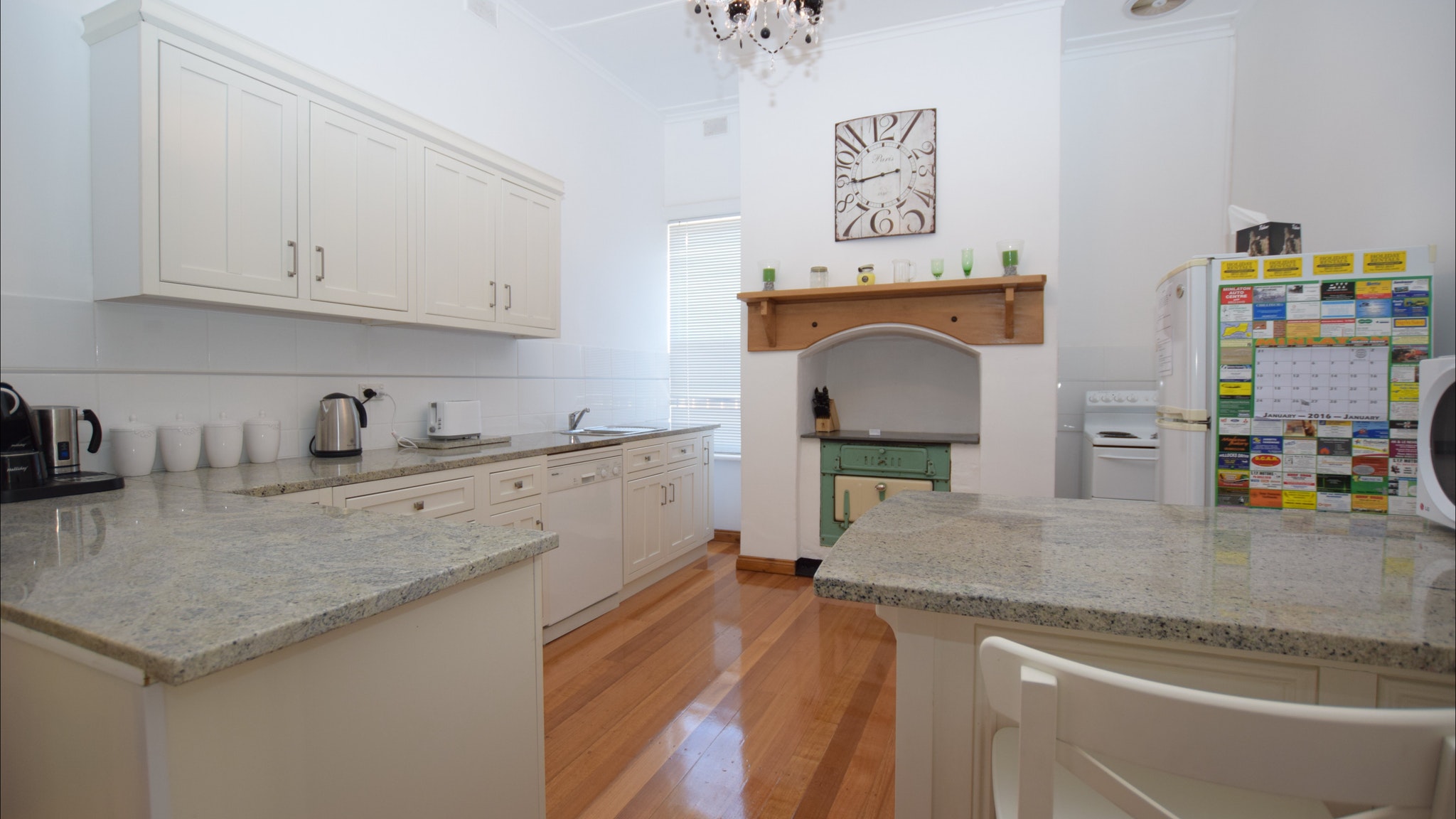 The Provincial Bed  Breakfast - Tourism Caloundra