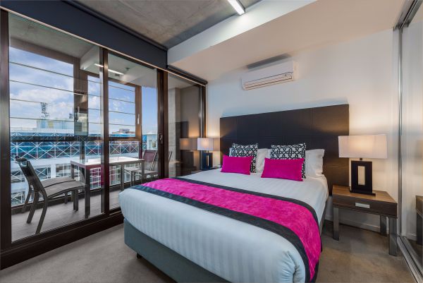 Mantra St Kilda Road - Accommodation in Surfers Paradise 5