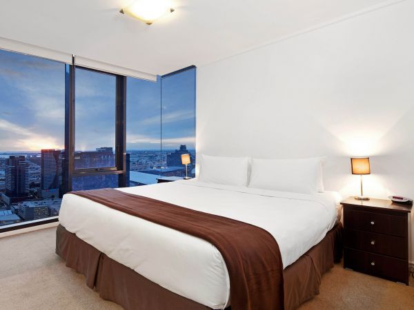 Melbourne Tower Apartment - Accommodation Brunswick Heads 0