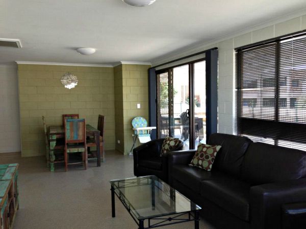 Petes Place - Accommodation Redcliffe