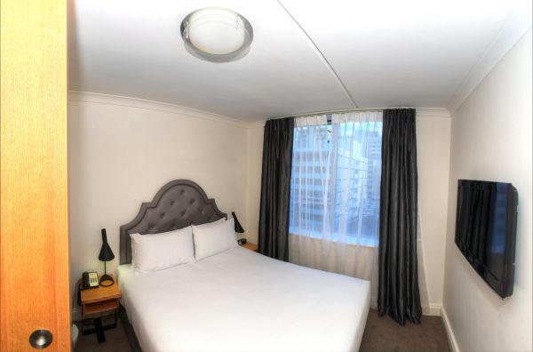 Pensione Hotel Perth - Accommodation Redcliffe 2