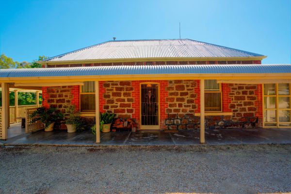 Red Gum Retreat - Accommodation Port Macquarie 2