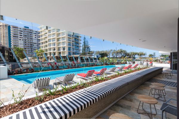 Rhapsody Resort - Surfers Gold Coast 5