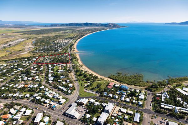 BIG 4 Rowes Bay Beachfront Holiday Park - Accommodation Mt Buller 0