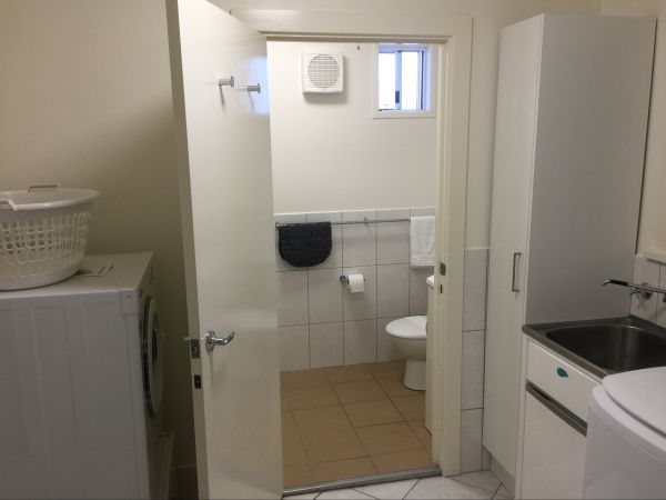 Smith Street Cottage - Accommodation in Surfers Paradise 3